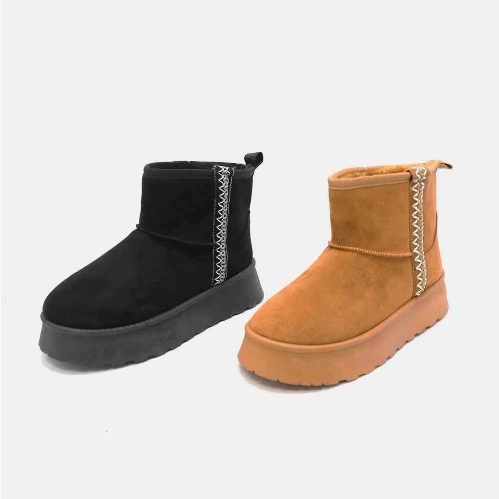 NWT WILD DIVA Chestnut Brown Fleece Lined Chunky Platform Short Ankle Boots - Picture 3 of 3